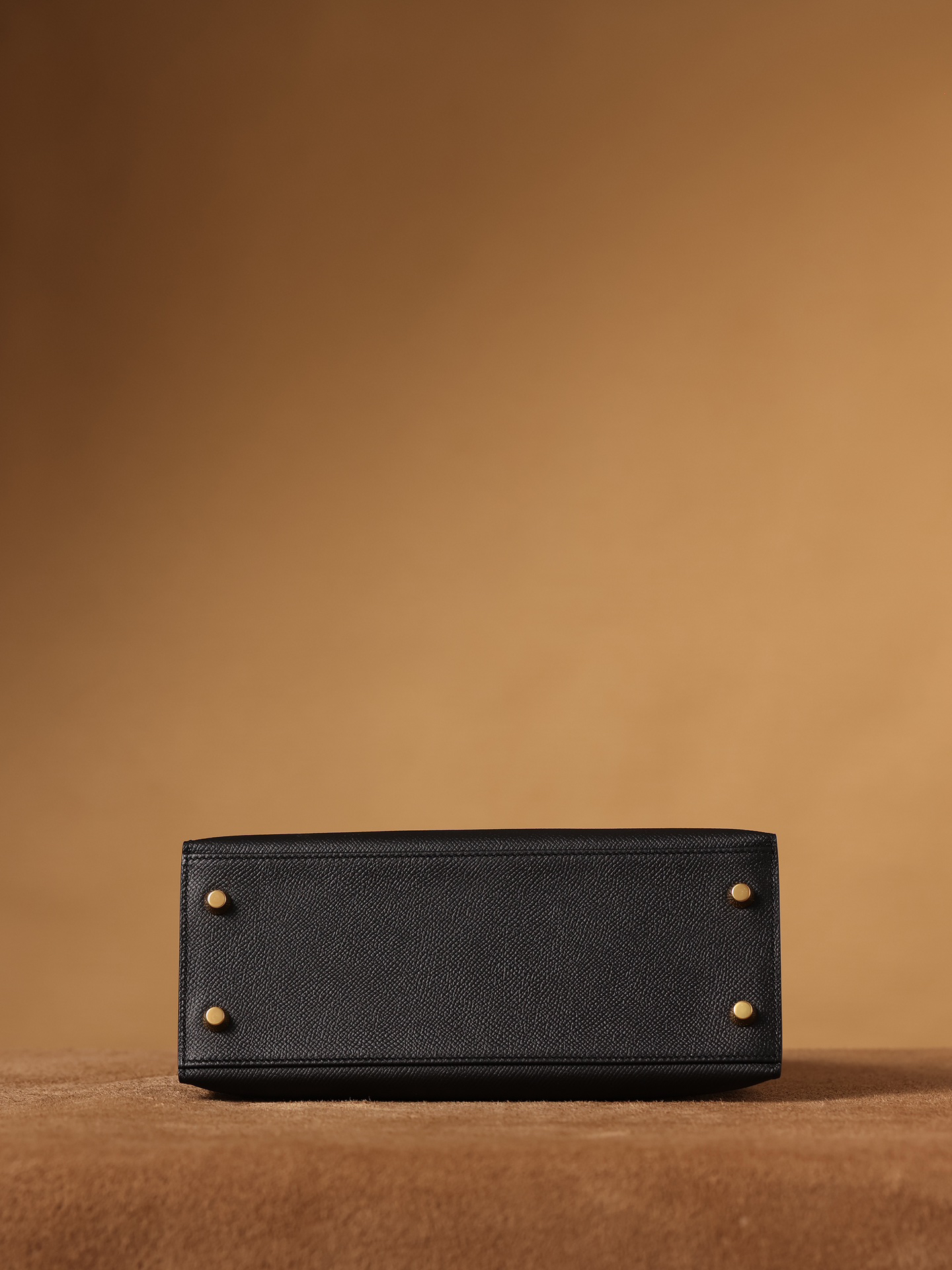 Hermes Kelly bag, black, 25cm, with gold hardware.