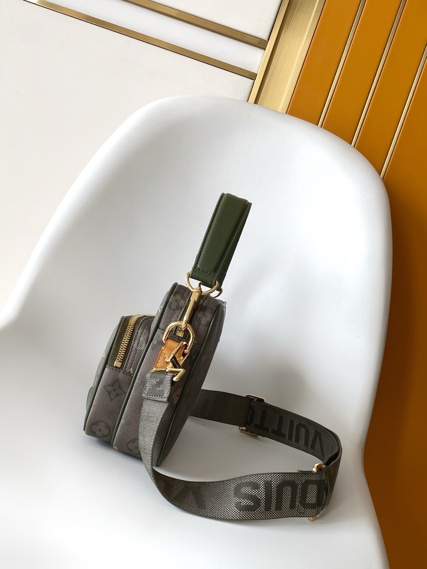 Louis Vuitton This Nil crossbody bag features a vintage silhouette crafted from Monogram Heritage canvas.