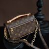 Louis Vuitton This model features custom craftsmanship inspired by Italian manufacturing standards, dynamic rolling code technology, and exclusive factory-original fabrics.