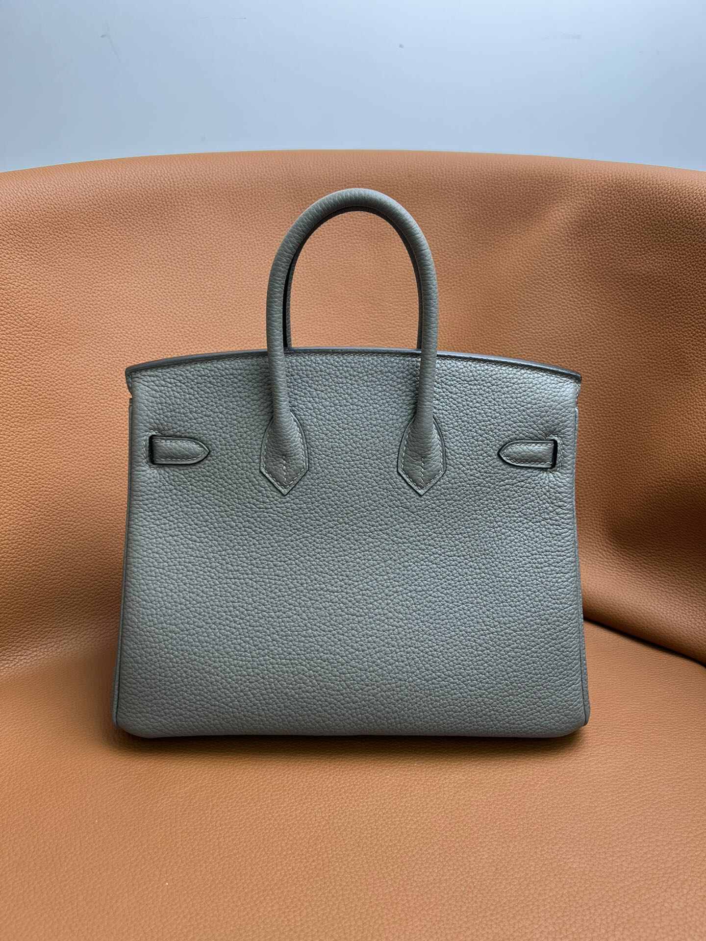 Birkin Platinum 25cm, original imported Togo leather, [Rainy Gray], silver hardware.