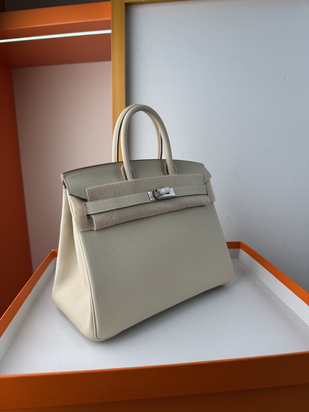 Togo Leather Platinum 2530cm