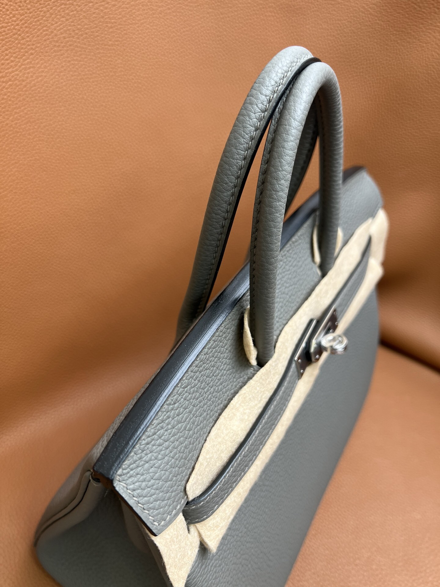 Birkin Platinum 25cm, original imported Togo leather, [Rainy Gray], silver hardware.