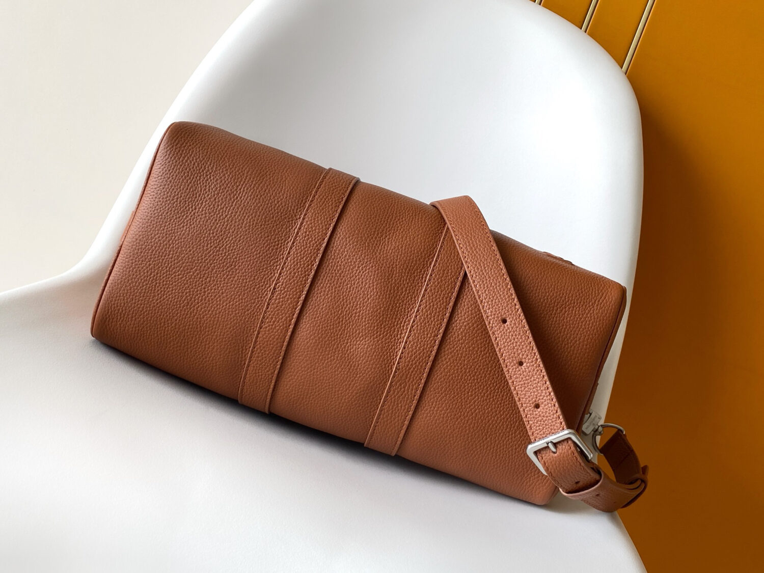 Louis Vuitton Keepall Bandoulière 35 Bag — This practical and versatile Keepall Bandoulière