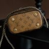 Louis Vuitton This model features custom craftsmanship inspired by Italian manufacturing standards, dynamic rolling code technology, and exclusive factory-original fabrics.