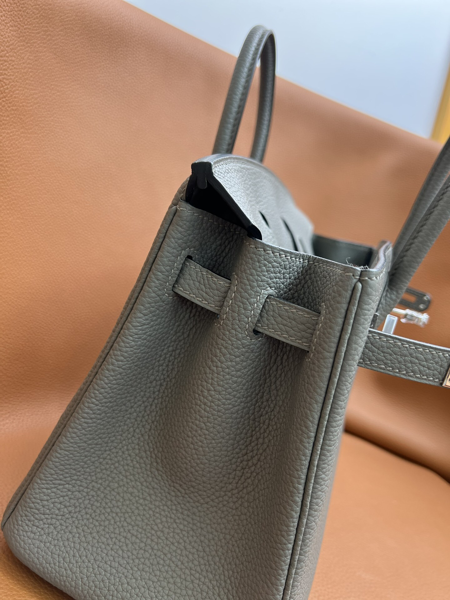 Birkin Platinum 25cm, original imported Togo leather, [Rainy Gray], silver hardware.