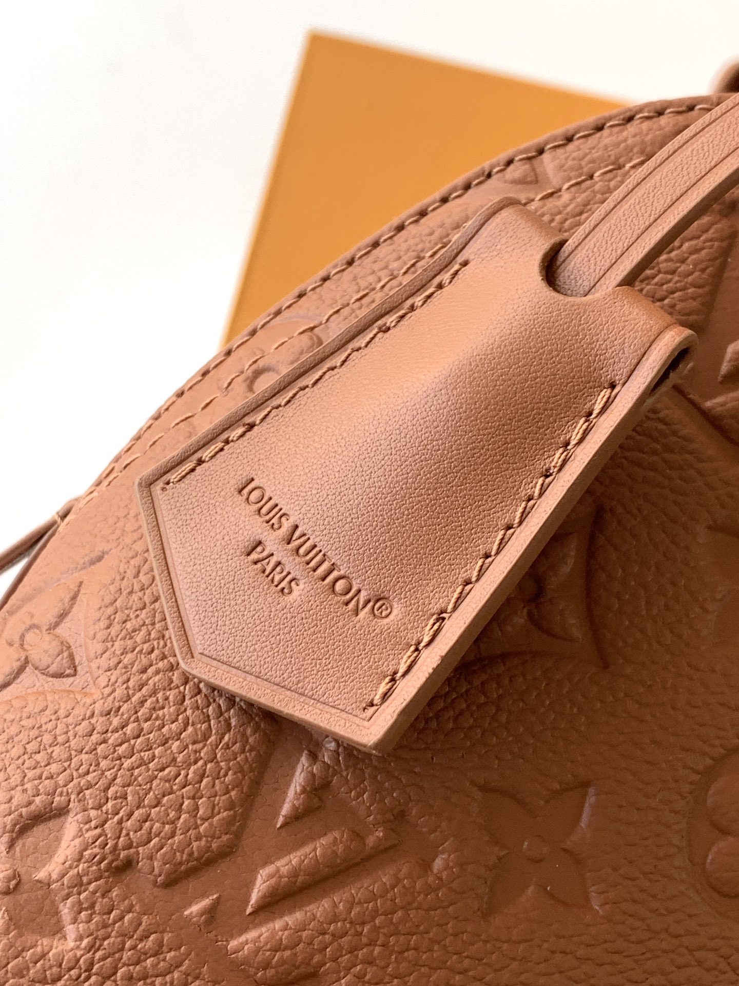 Louis Vuitton This Alma BB handbag showcases the iconic Alma BB silhouette, crafted from the House's exceptionally soft Monogram Empreinte leather.