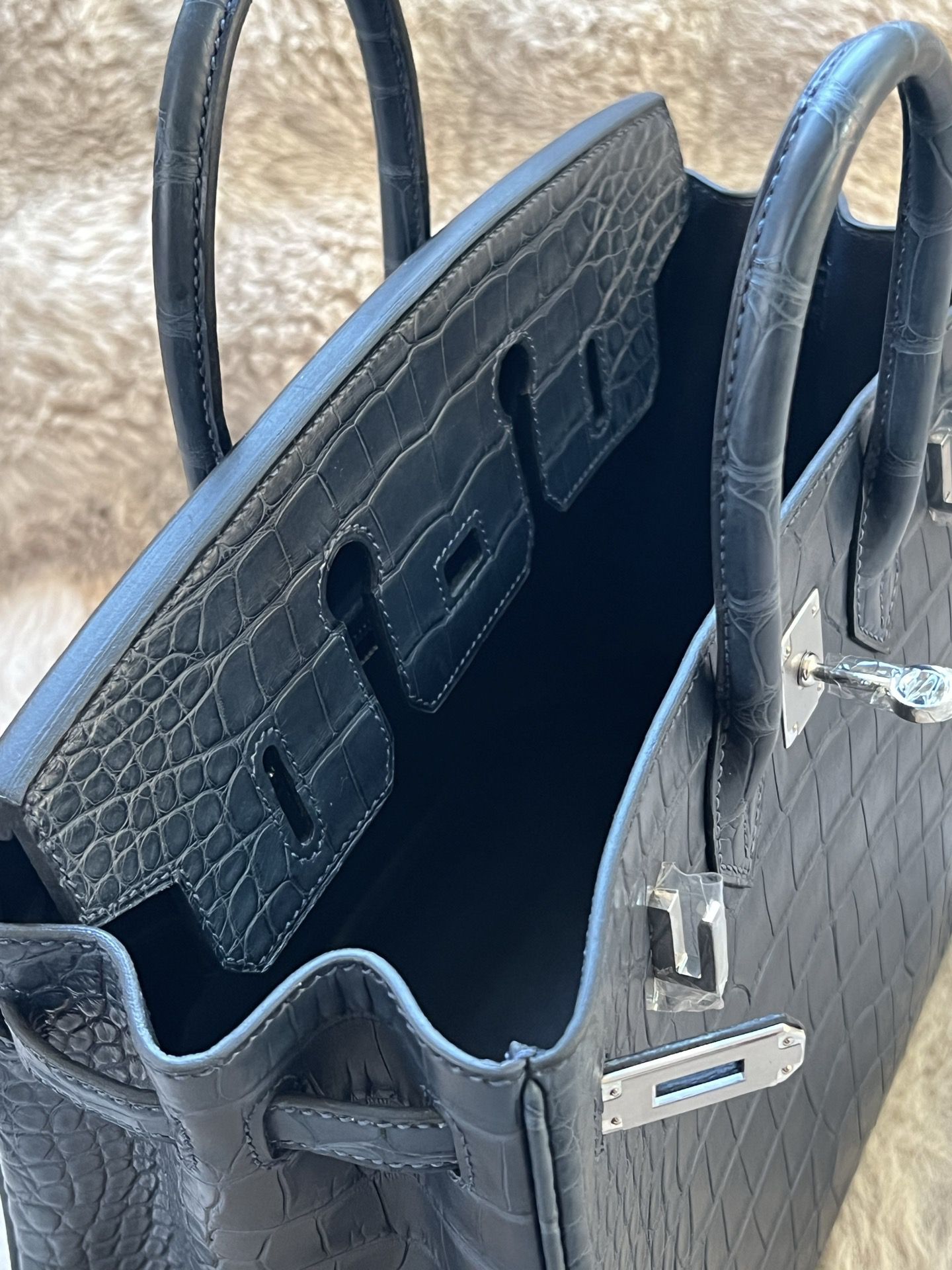 American Crocodile Hazy Blue Silver Buckle Platinum 25