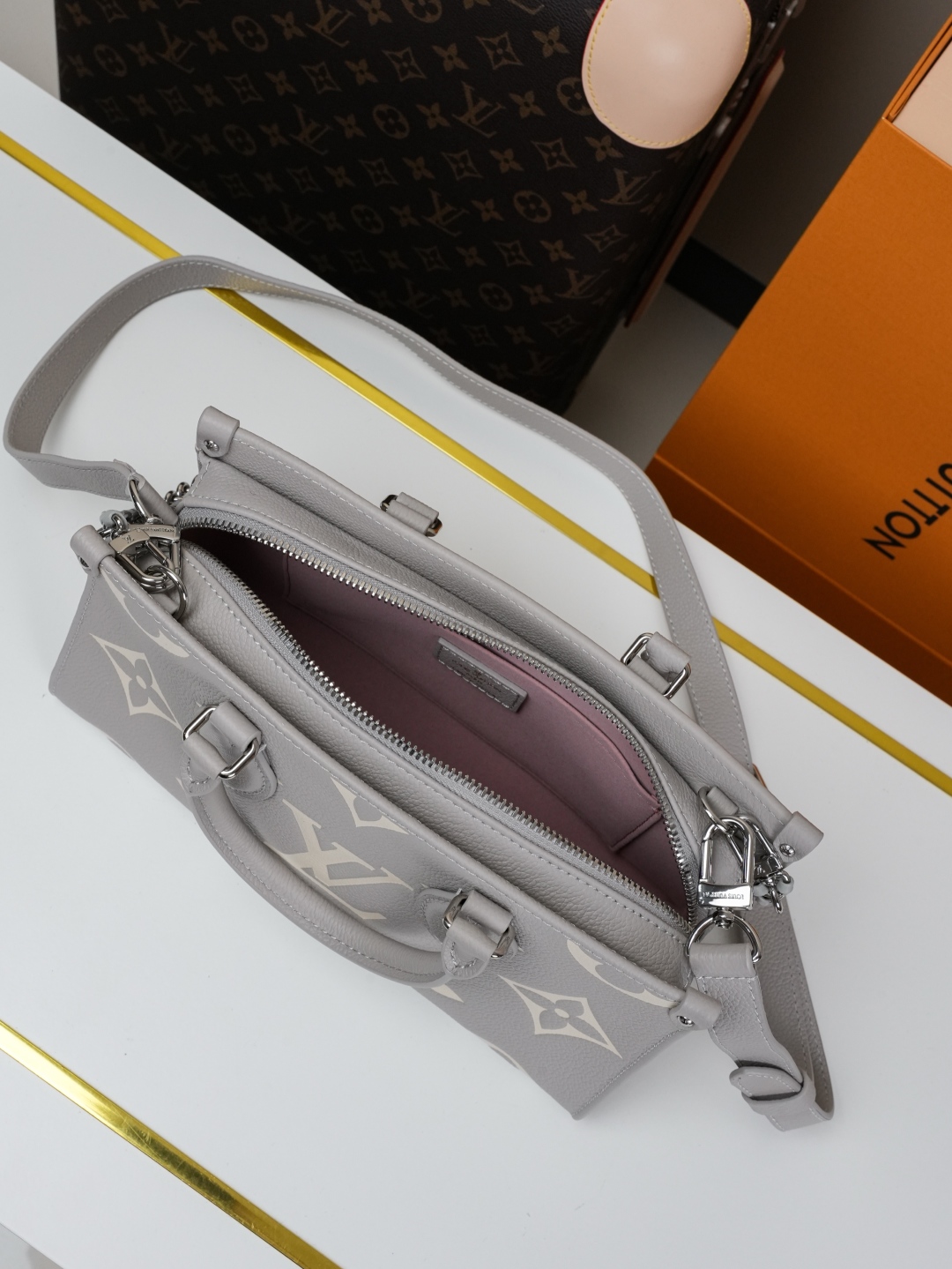 Louis Vuitton This OnTheGo East West handbag is from the LV Milky Way collection.