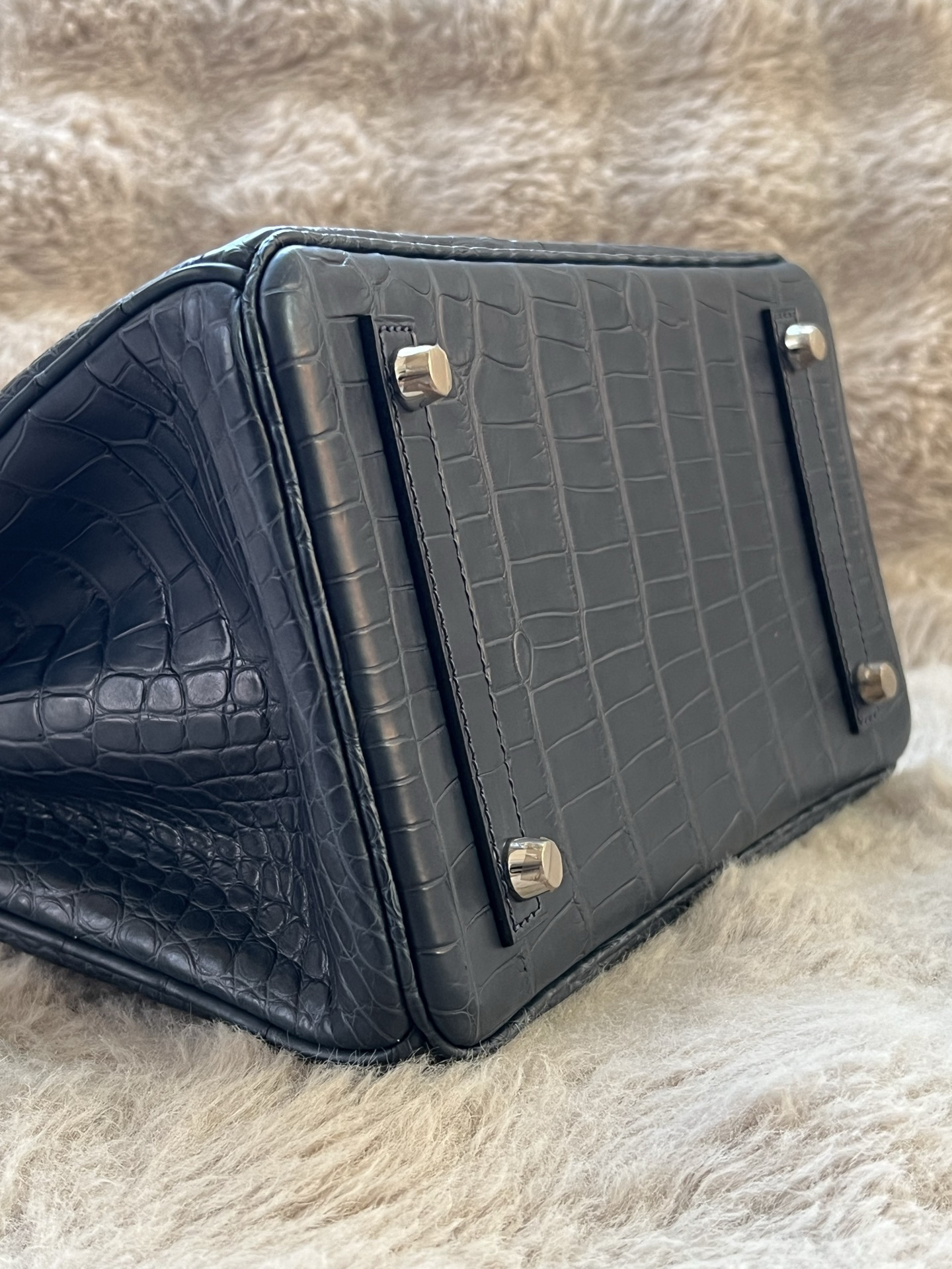 American Crocodile Hazy Blue Silver Buckle Platinum 25