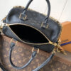 Louis Vuitton This Speedy Bandoulière 25 handbag is crafted from cowhide leather, offering a pillow-like soft touch.