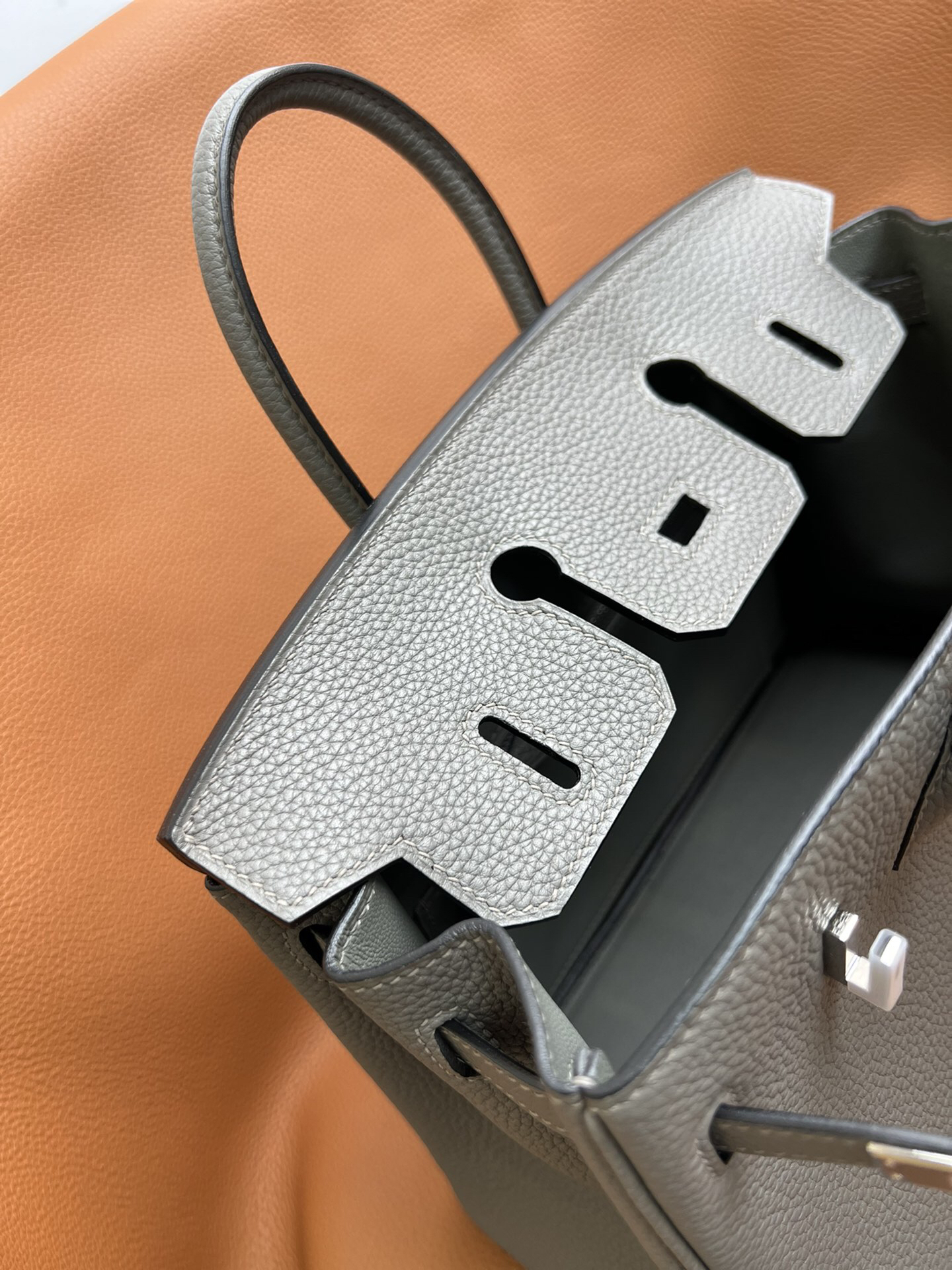 Birkin Platinum 25cm, original imported Togo leather, [Rainy Gray], silver hardware.