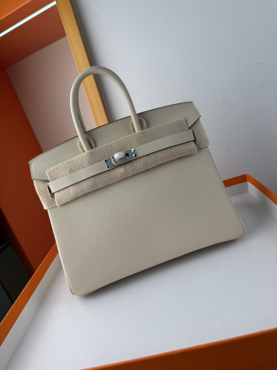 Togo Leather Platinum 2530cm