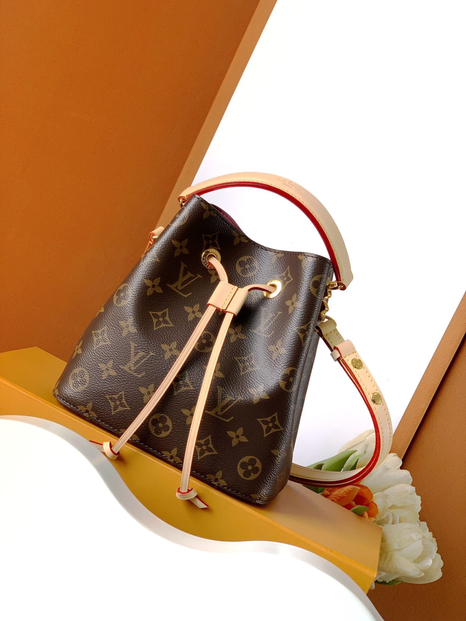 Louis Vuitton NÉONOÉ BB handbag