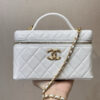 Chanel's classic lunchbox bag, version 2.0!