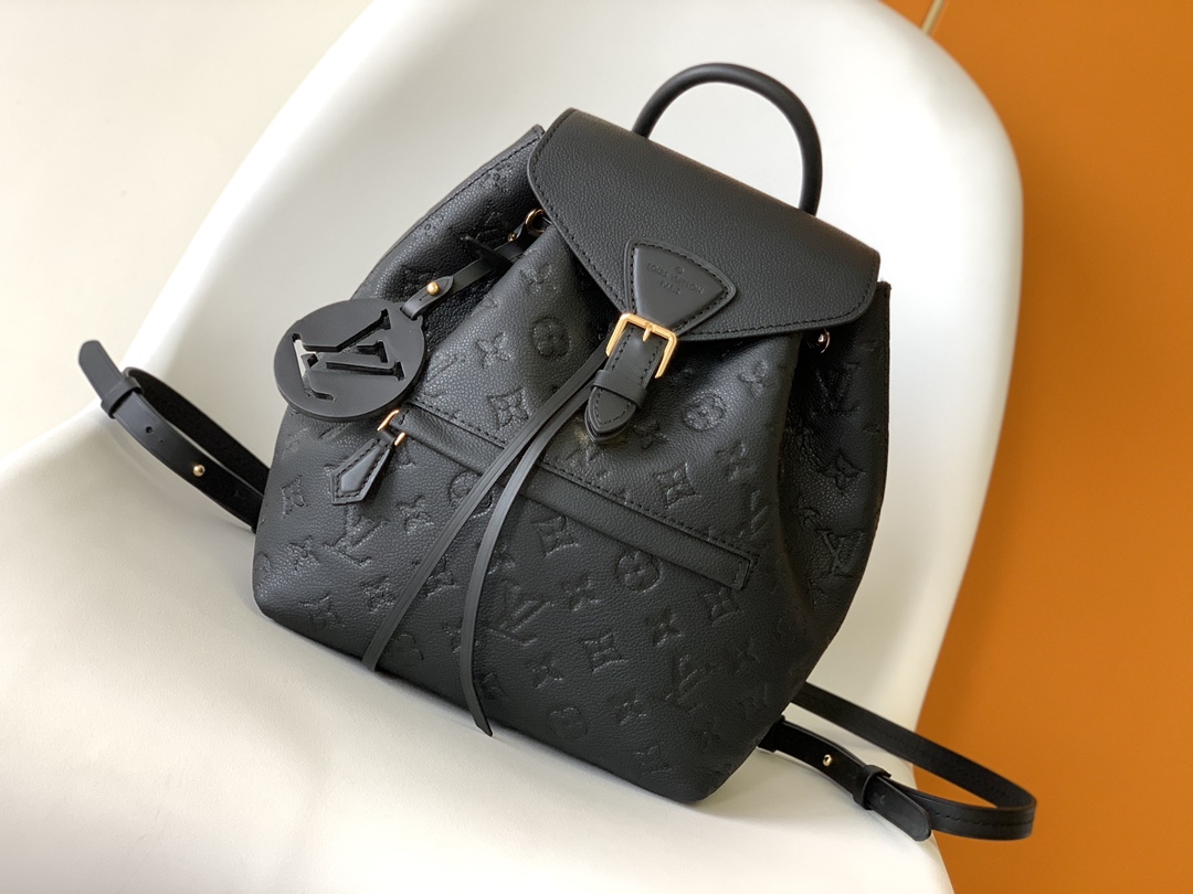 Louis Vuitton The Montsouris backpack, originally launched in 1994, is now being worn by the M45205 (black) and M45410 (grey) models.