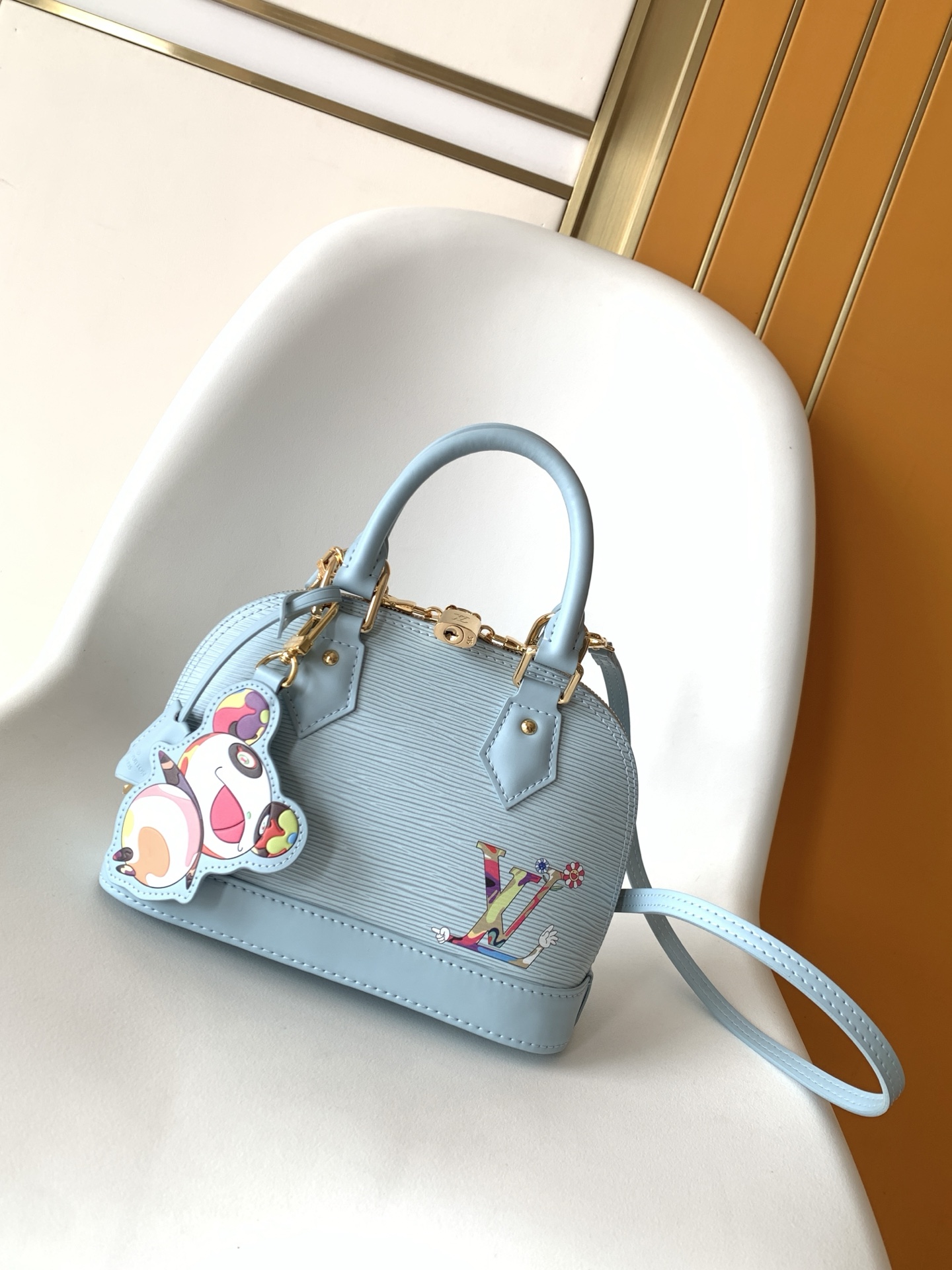 M13670 Black Water Ripple Pattern 14197 Light Blue Water Ripple Pattern (Figurine) Louis Vuitton x Murak bjs Series