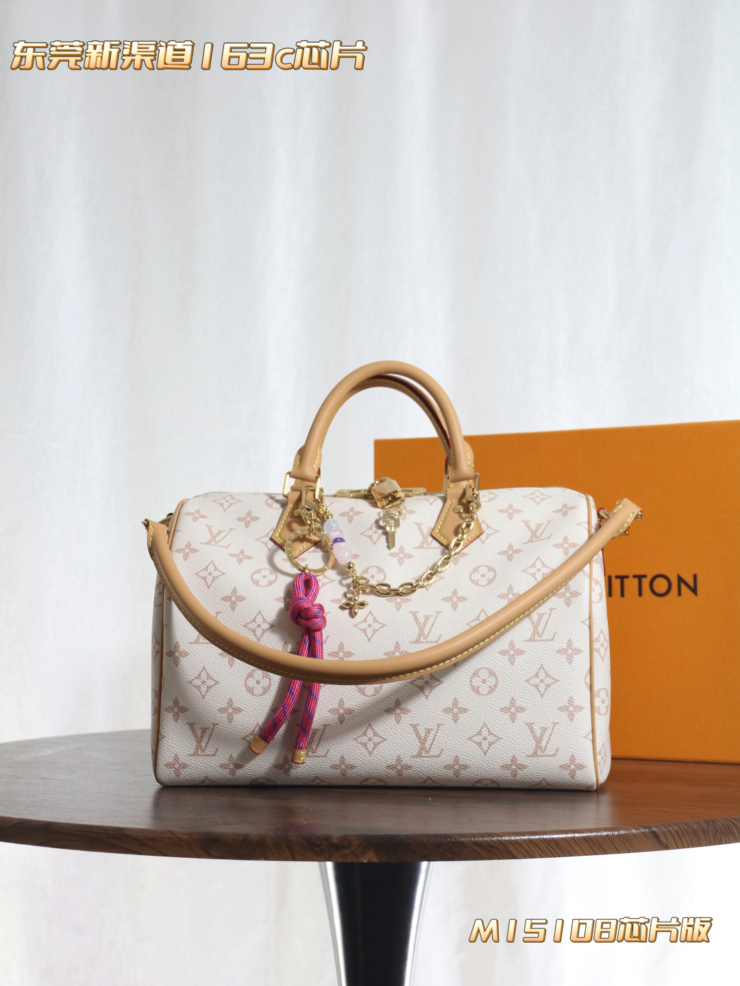 Louis Vuitton SPEEDY SOFT 30 DARK handbag M15108