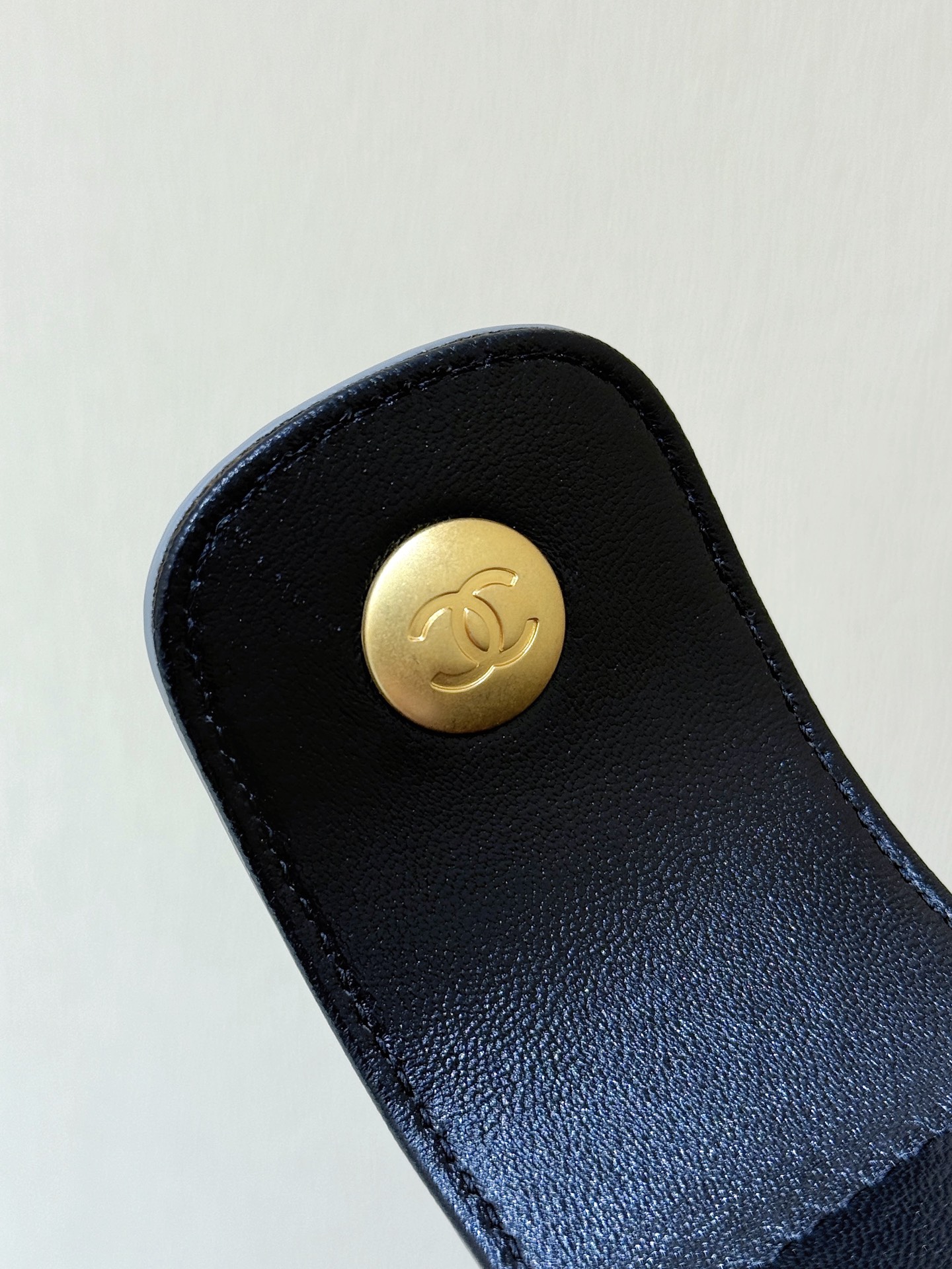 Chane1 25A Suede Color Block Hobo👜