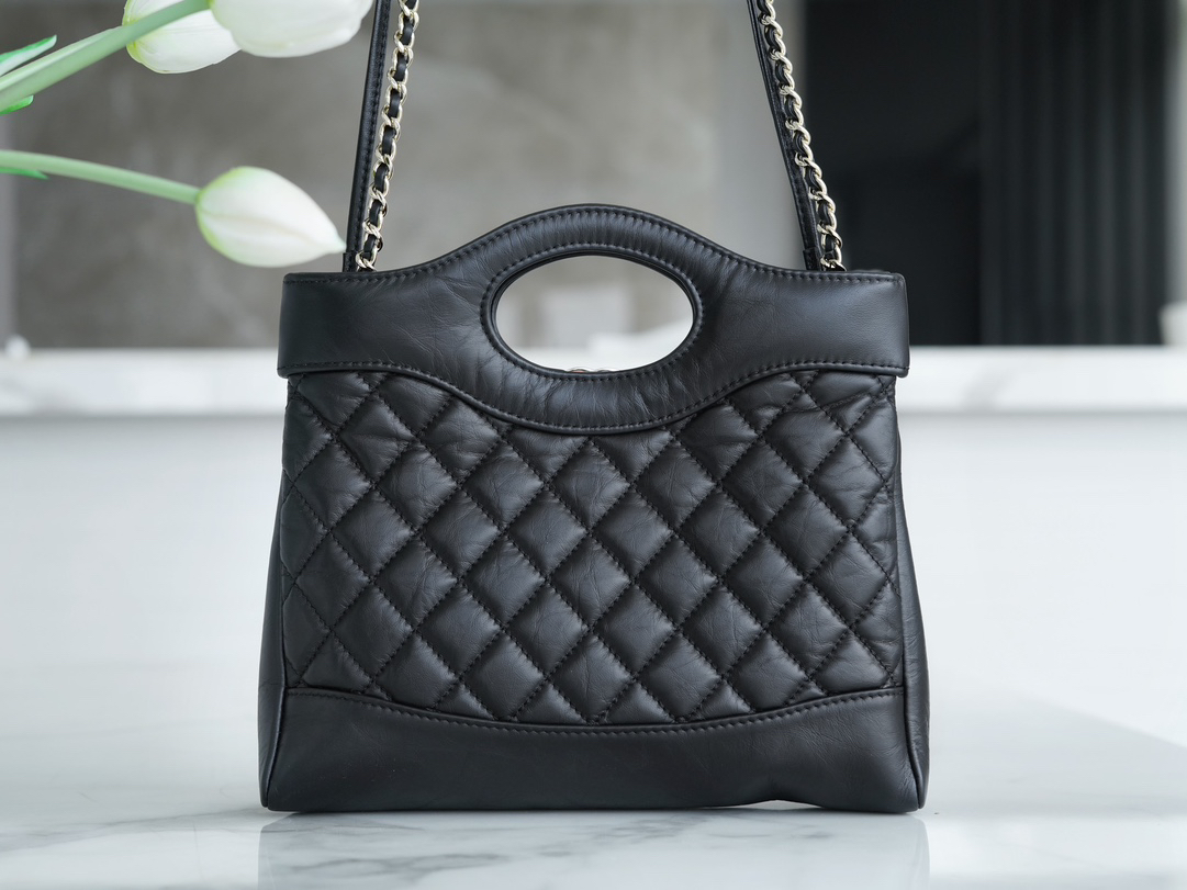 𝐂𝐡𝐚𝐧𝐞𝐥 𝟐𝟑𝐀 High-end handmade 31bag mini Black ➿