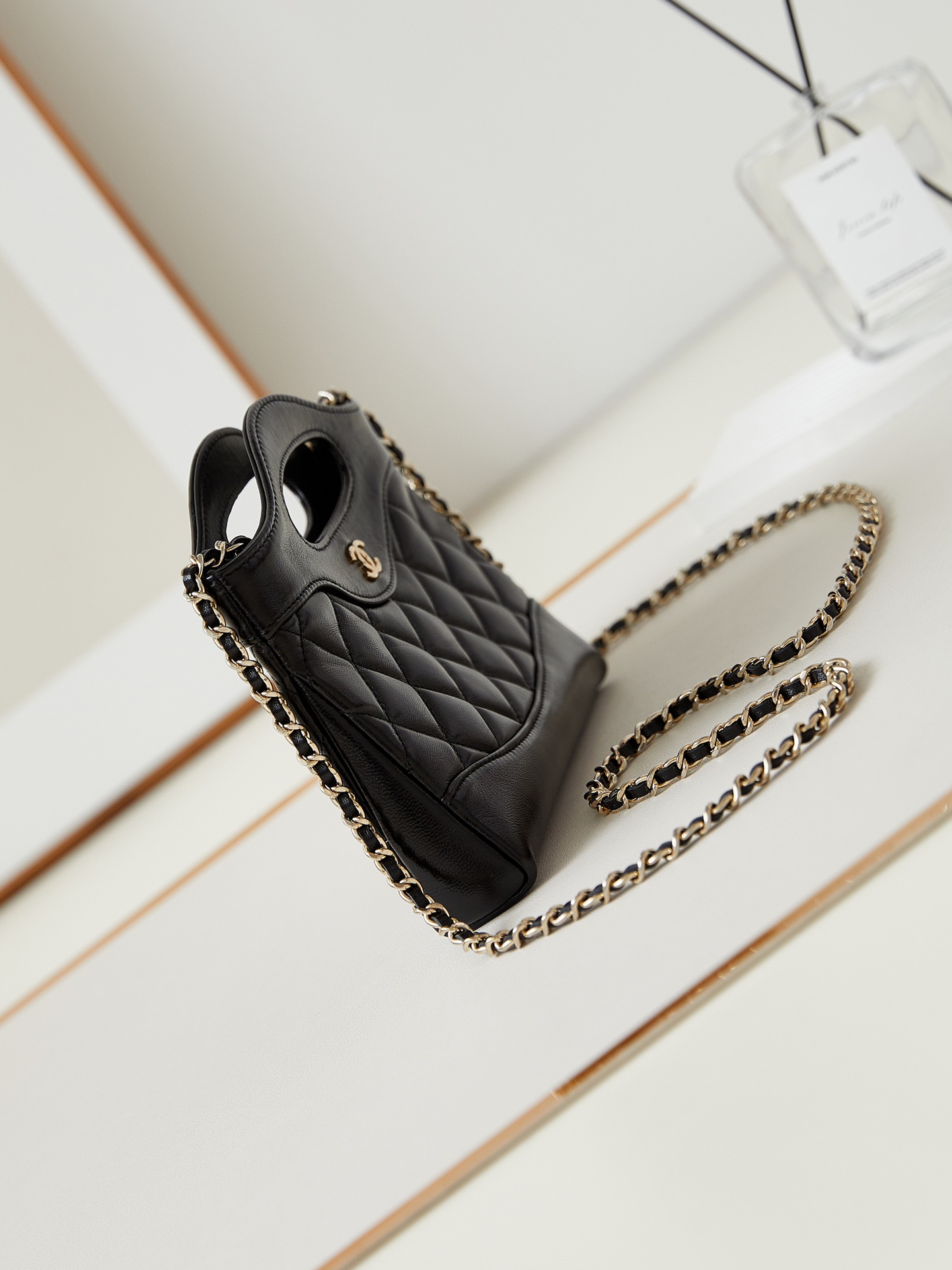 24S.31bag lambskin releases the 31bag nano!