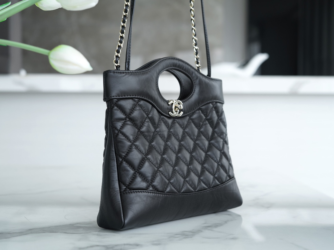 𝐂𝐡𝐚𝐧𝐞𝐥 𝟐𝟑𝐀 High-end handmade 31bag mini Black ➿