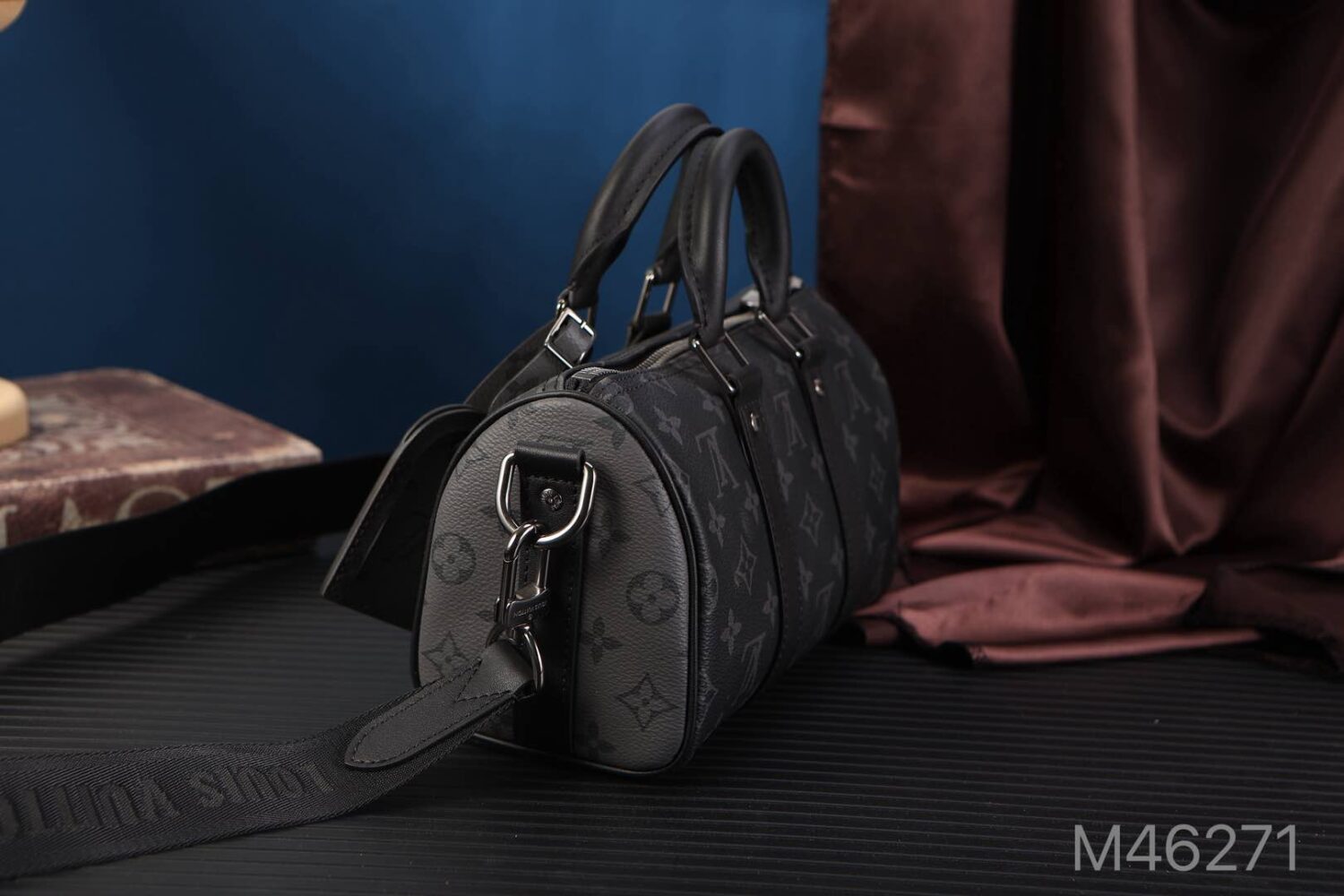 Louis Vuitton M46271 Black Floral Leather is made of Italian Grade A leather, which is of high quality.