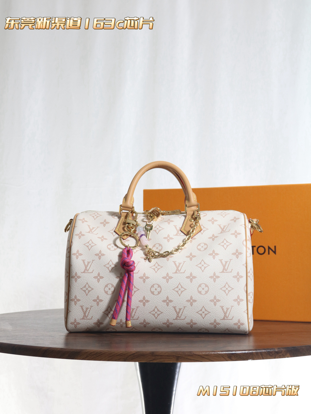 Louis Vuitton SPEEDY SOFT 30 DARK handbag M15108