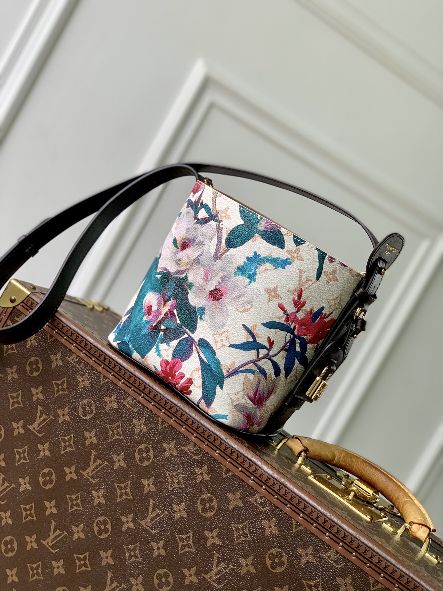 Louis Vuitton The M29067 floral all-in-one BB handbag is from the Monogram Eden collection.