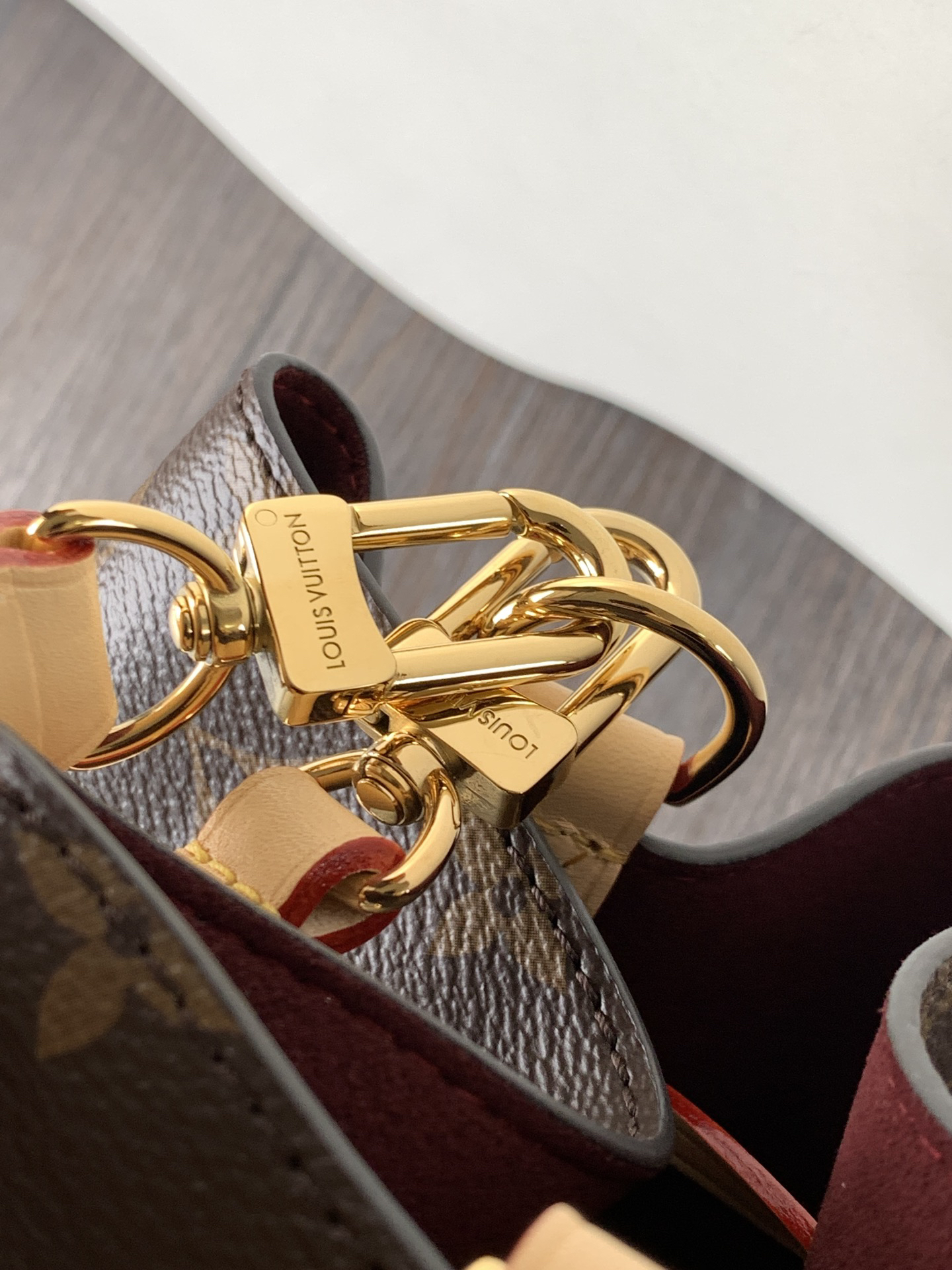 Louis Vuitton NÉONOÉ BB handbag