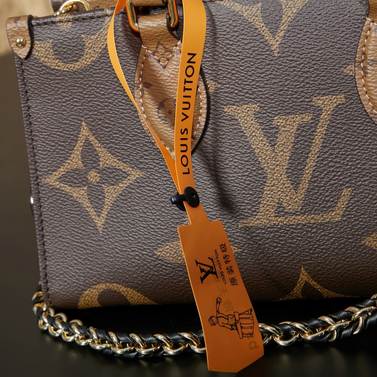 Louis Vuitton M14236 [Original 163c] (Mejora de la calidad, sincronización, chip electrónico dinámico, bolsa de regalo, papel protector, etiqueta electrónica recubierta, certificado de conformidad)