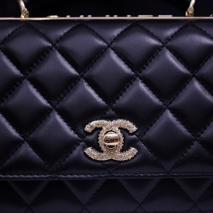 Chanel 25s handle with diamond embellishment