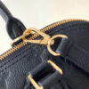 Louis Vuitton M44832 NEO ALMA bb embossed Empreinte leather has a soft feel