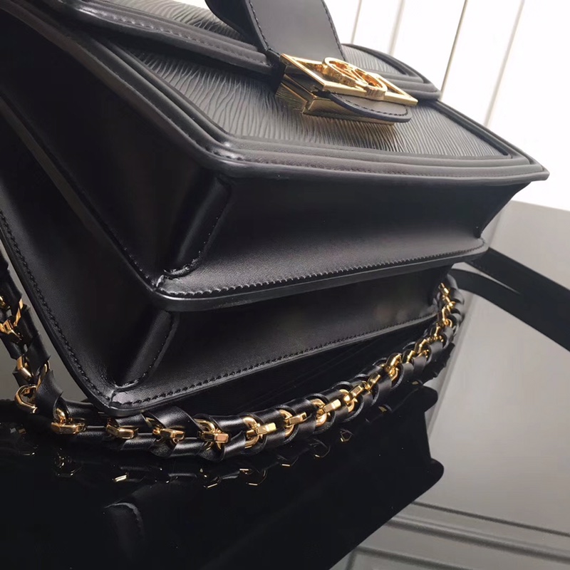 Louis Vuitton M44162 Women's Artistic Director Nicolas Ghesquière launches the Dauphine handbag