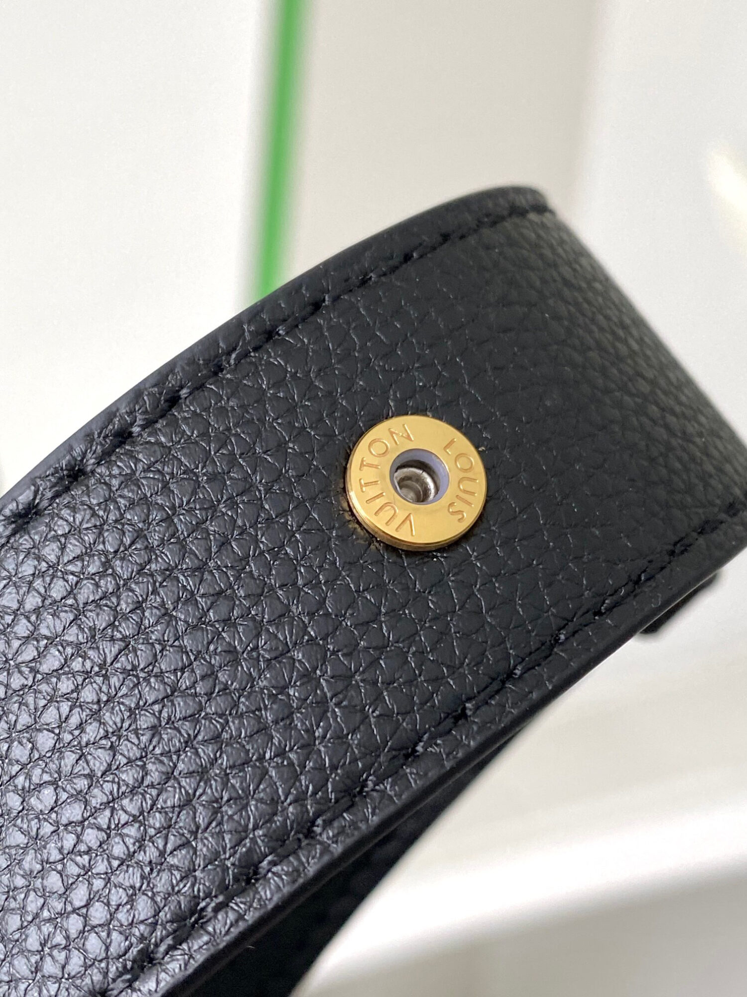 Louis Vuitton Lo and Walk full leather bucket bag and chain bag series