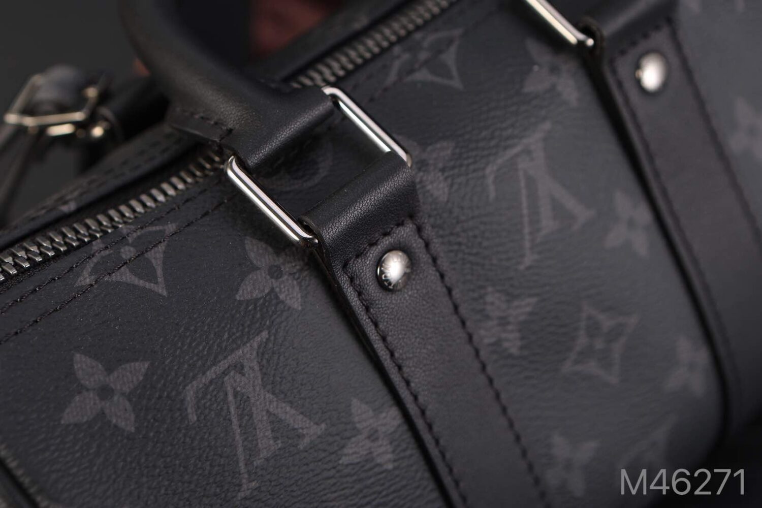 Louis Vuitton M46271 Black Floral Leather is made of Italian Grade A leather, which is of high quality.