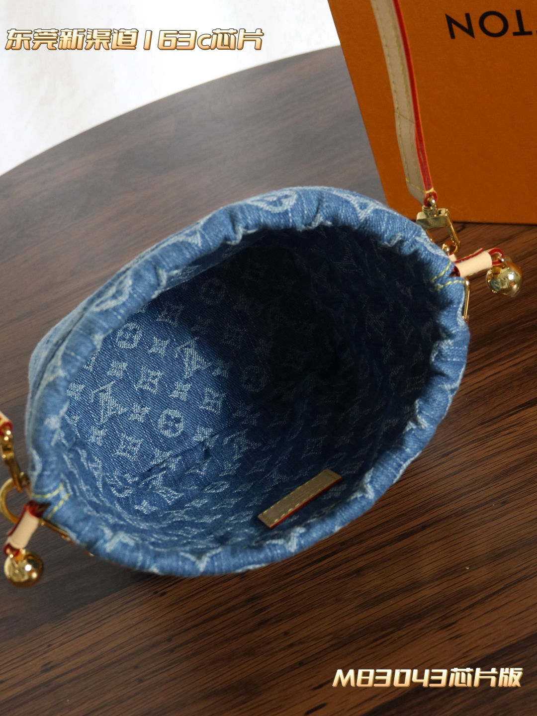 Louis Vuitton NANO NOÉ handbag M83043