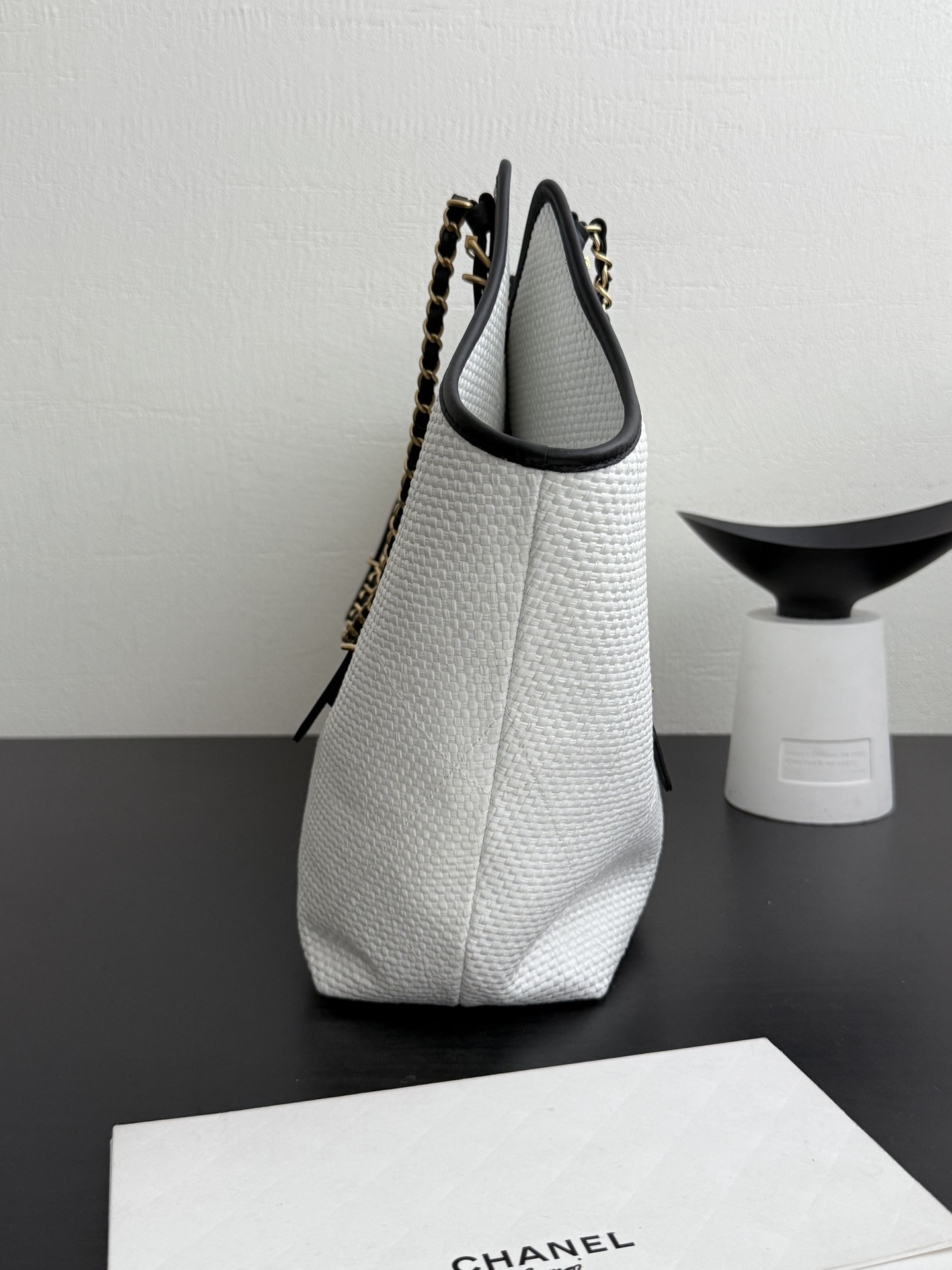 OHANEL 26c Raffia Woven Tote Bag, White, Large Size