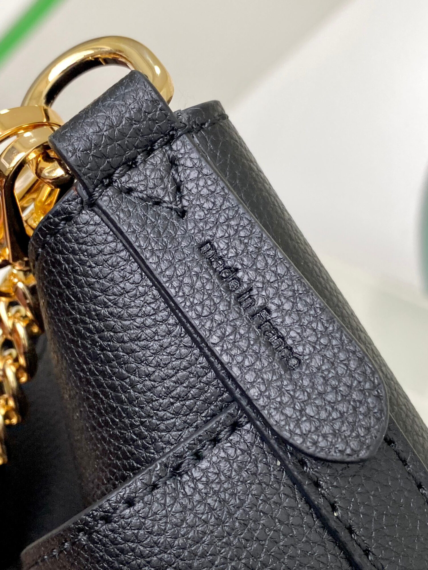 Louis Vuitton Lo and Walk full leather bucket bag and chain bag series