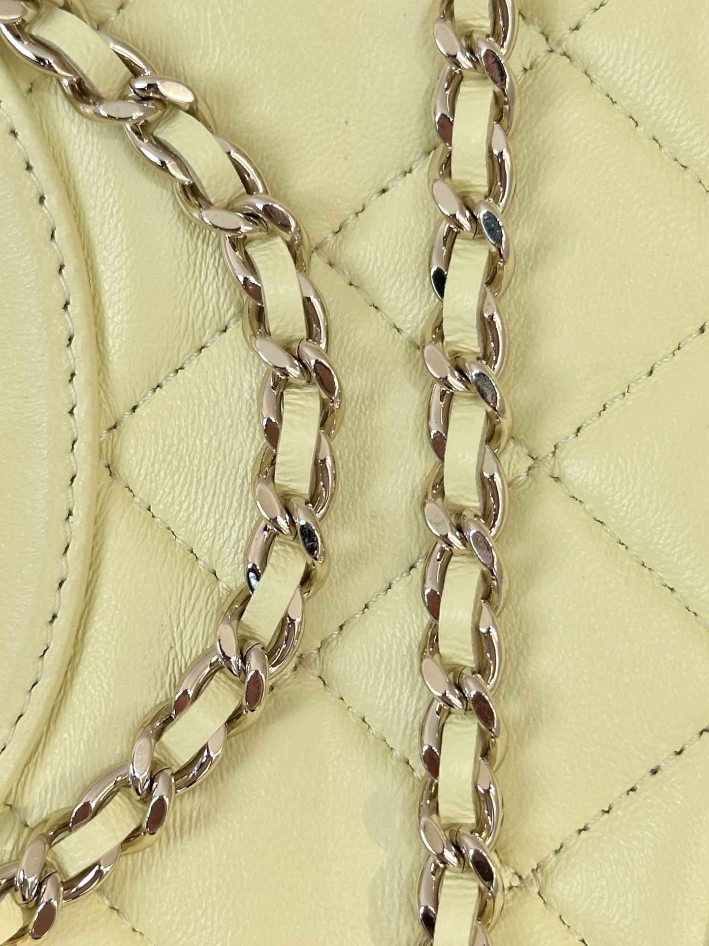 Chanel 25k new color scheme