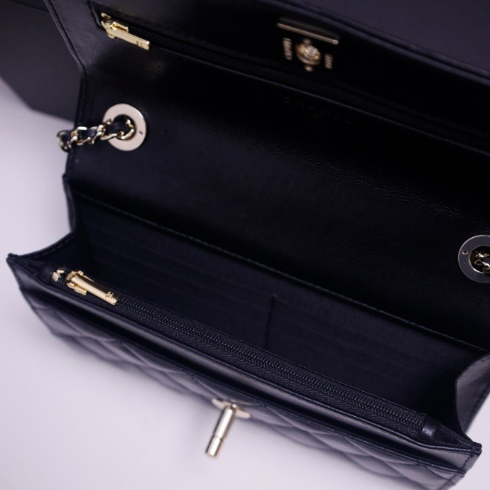 Chanel 25s handle with diamond embellishment