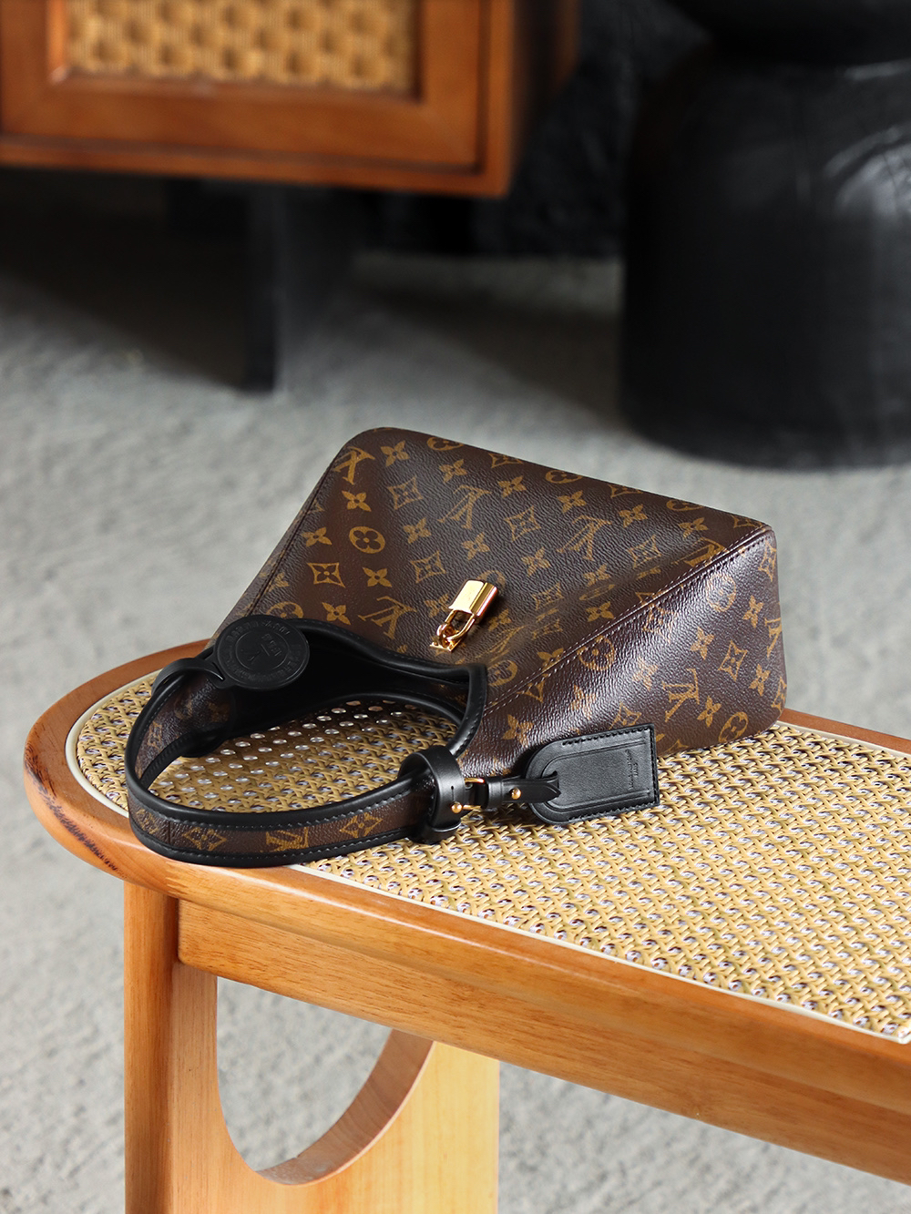 The M12940 chip code can be used to search for AS private edition 👜A-120